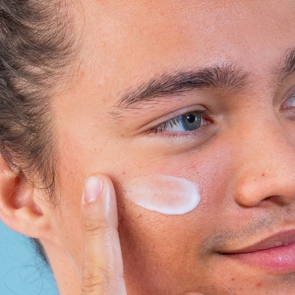 CLEARANCE! Hanhoo Men Blemish Moisturizer for Men, 60ml, NIB - Picture 2 of 6